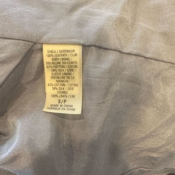 Elie Tahari Women's Gray Ruffled Leather Jacket Size Small Petite - Picture 9 of 10